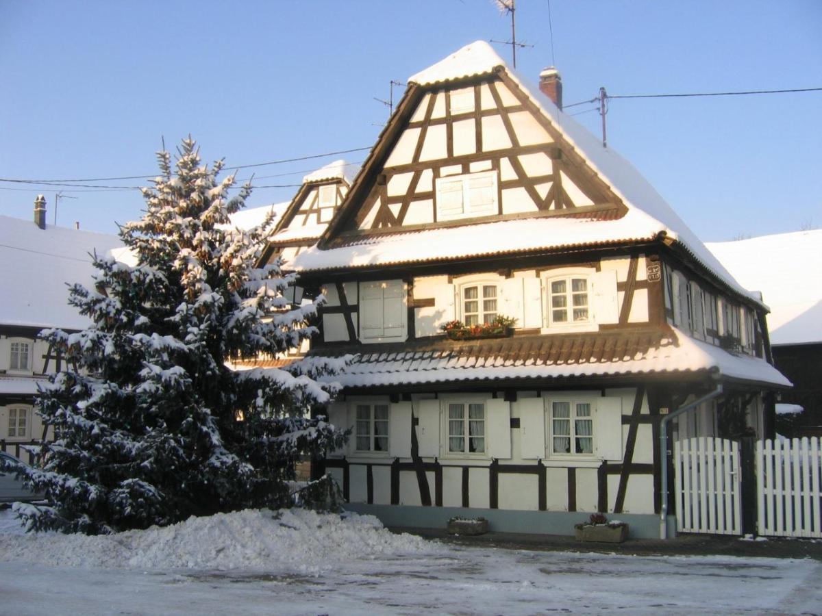 Gites Et Chambres D'Hotes Maison Ungerer Hunspach Exterior foto