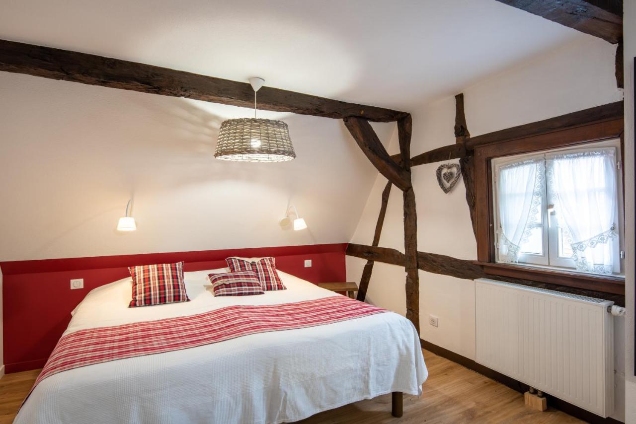 Gites Et Chambres D'Hotes Maison Ungerer Hunspach Exterior foto